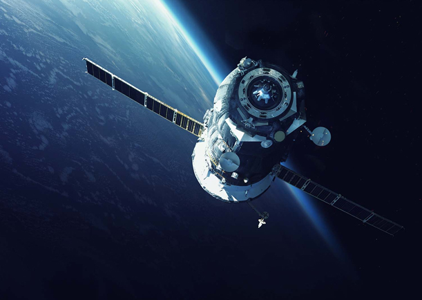 أنظمة الطيران والطائرات بدون طيار