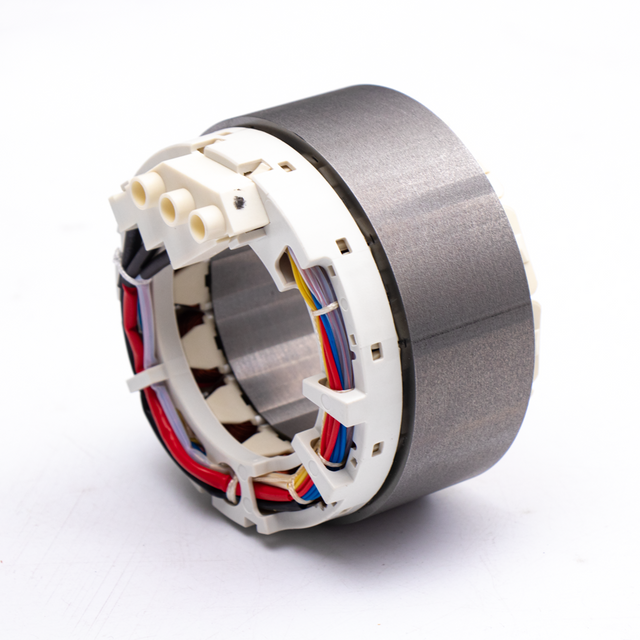 高出力コンプレッサーおよびポンプ モーター用の 100 ～ 112 mm 集中巻ステーターおよびローター (0 ～ 800 V プラットフォーム)