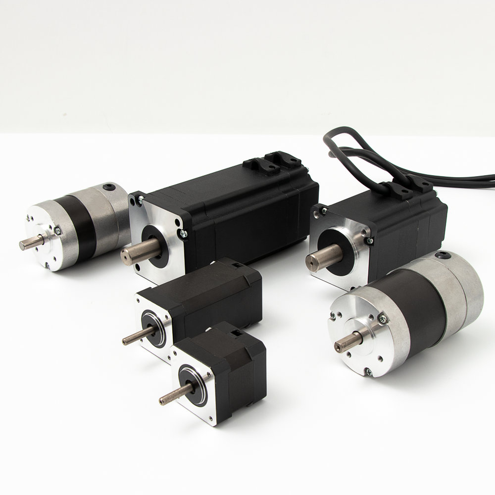 كيفية الاختيار بين محرك Stepper وServo وBLDC